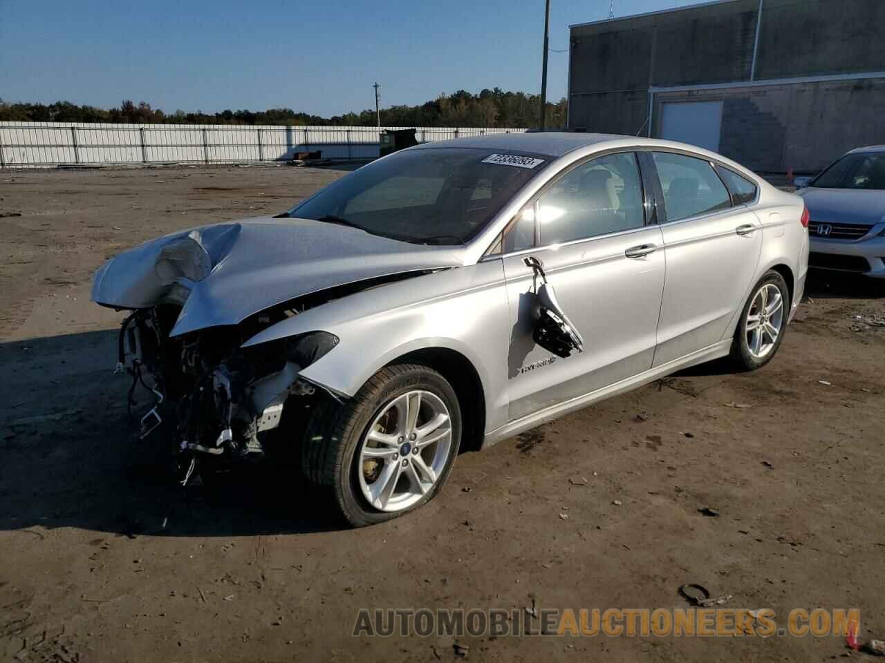 3FA6P0LU5JR250393 FORD FUSION 2018