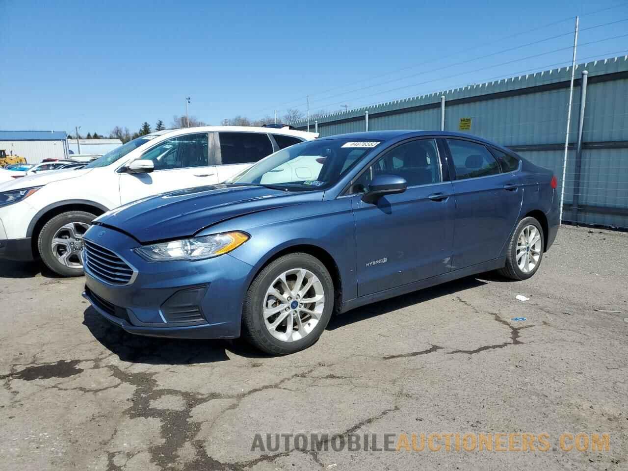 3FA6P0LU5KR118705 FORD FUSION 2019