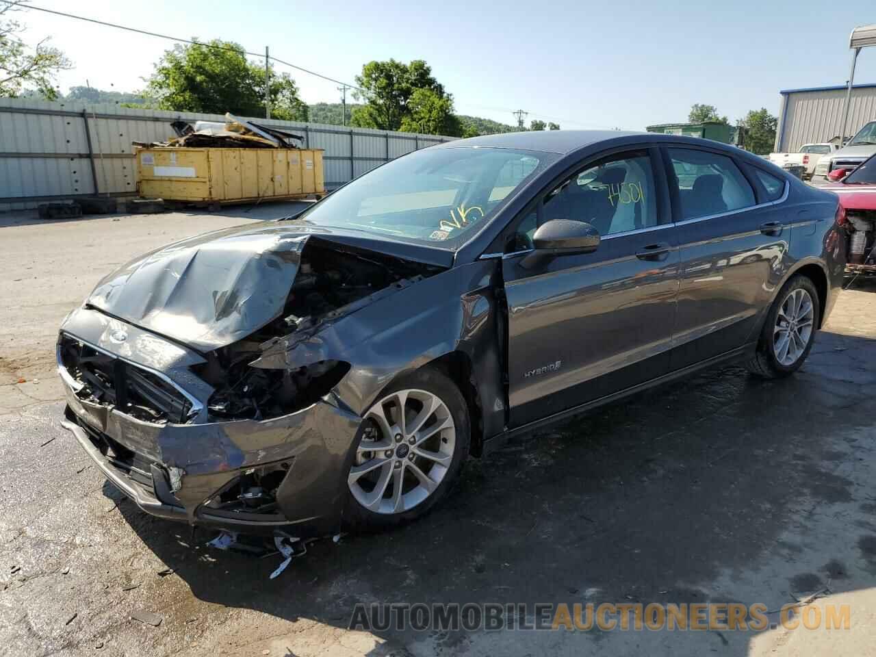 3FA6P0LU5KR180735 FORD FUSION 2019