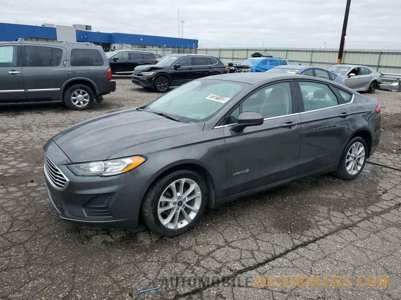 3FA6P0LU5KR196837 FORD FUSION 2019