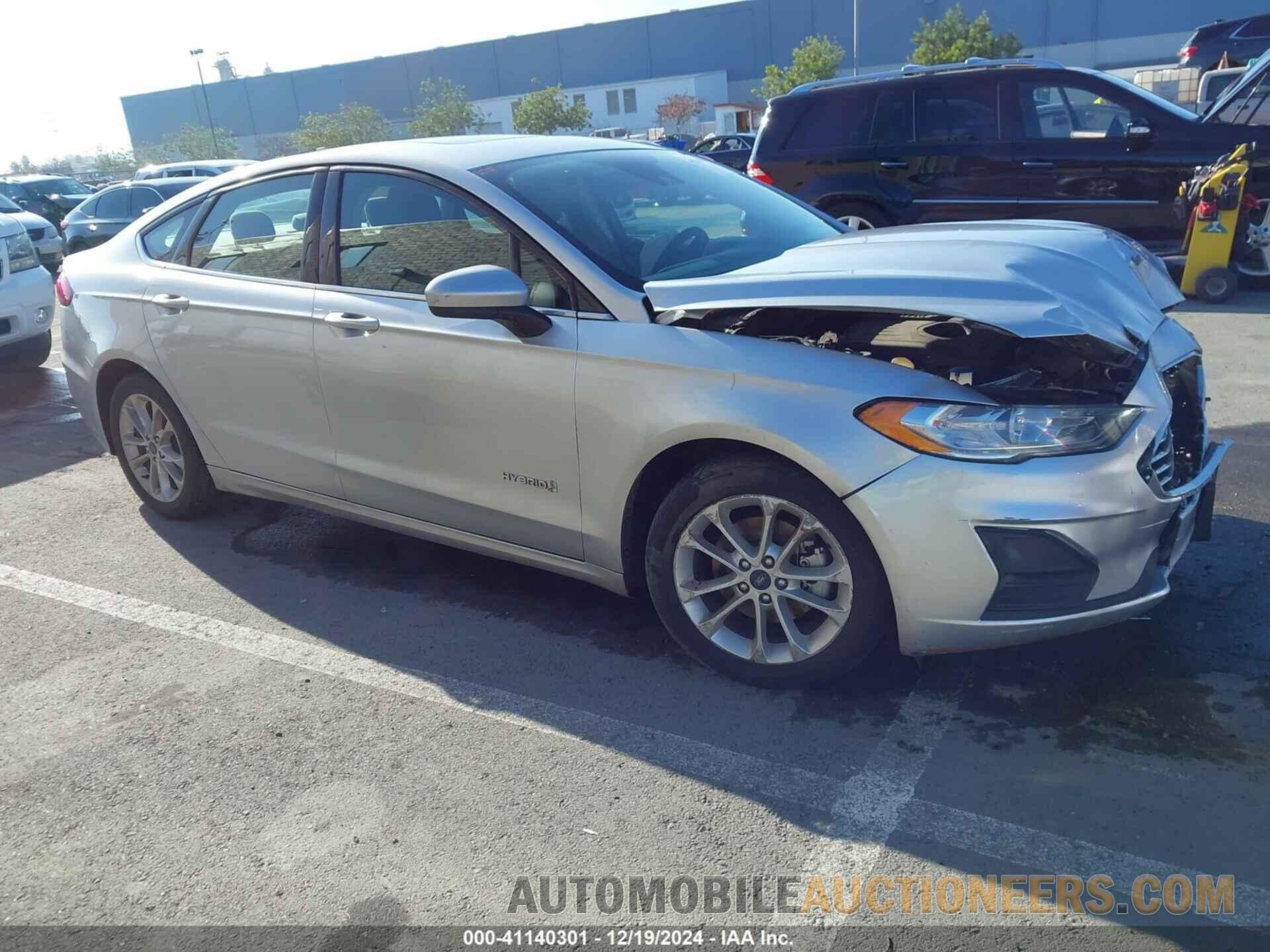 3FA6P0LU5KR207478 FORD FUSION HYBRID 2019