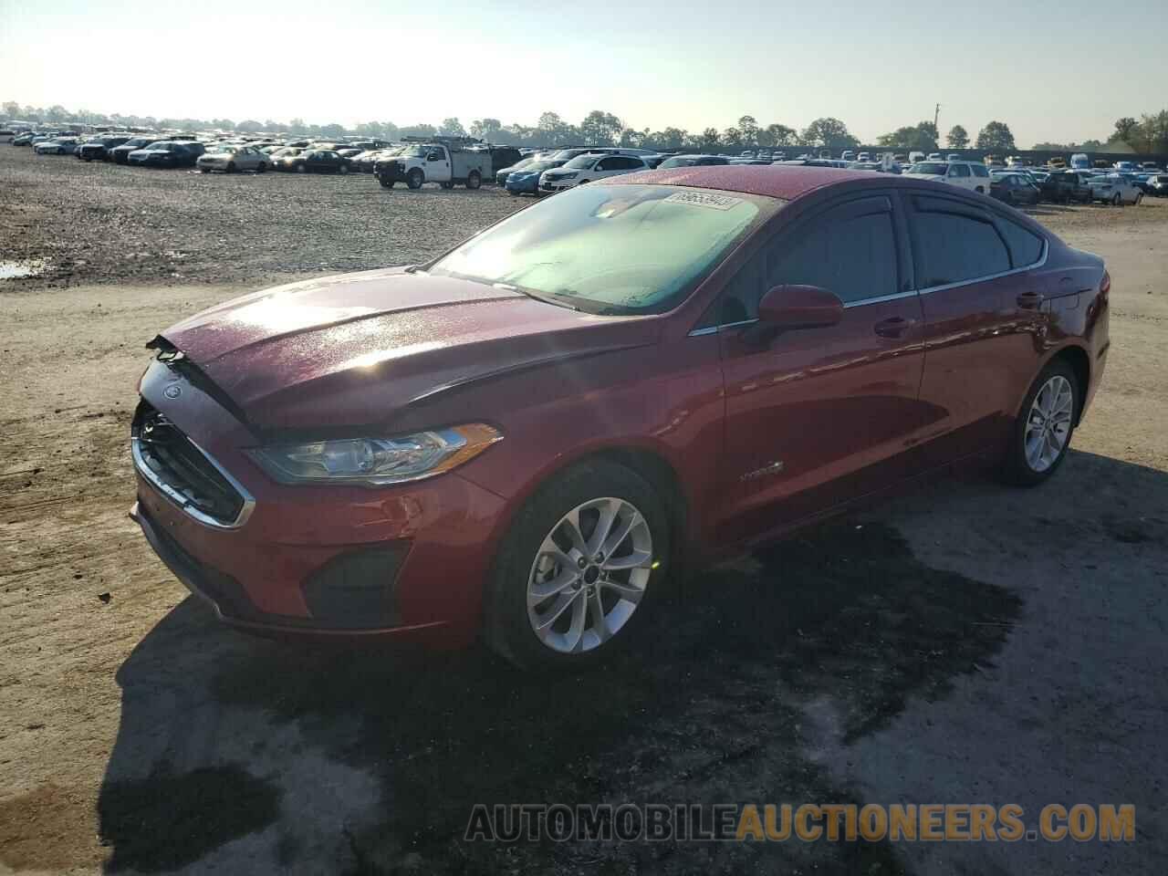 3FA6P0LU5KR242456 FORD FUSION 2019