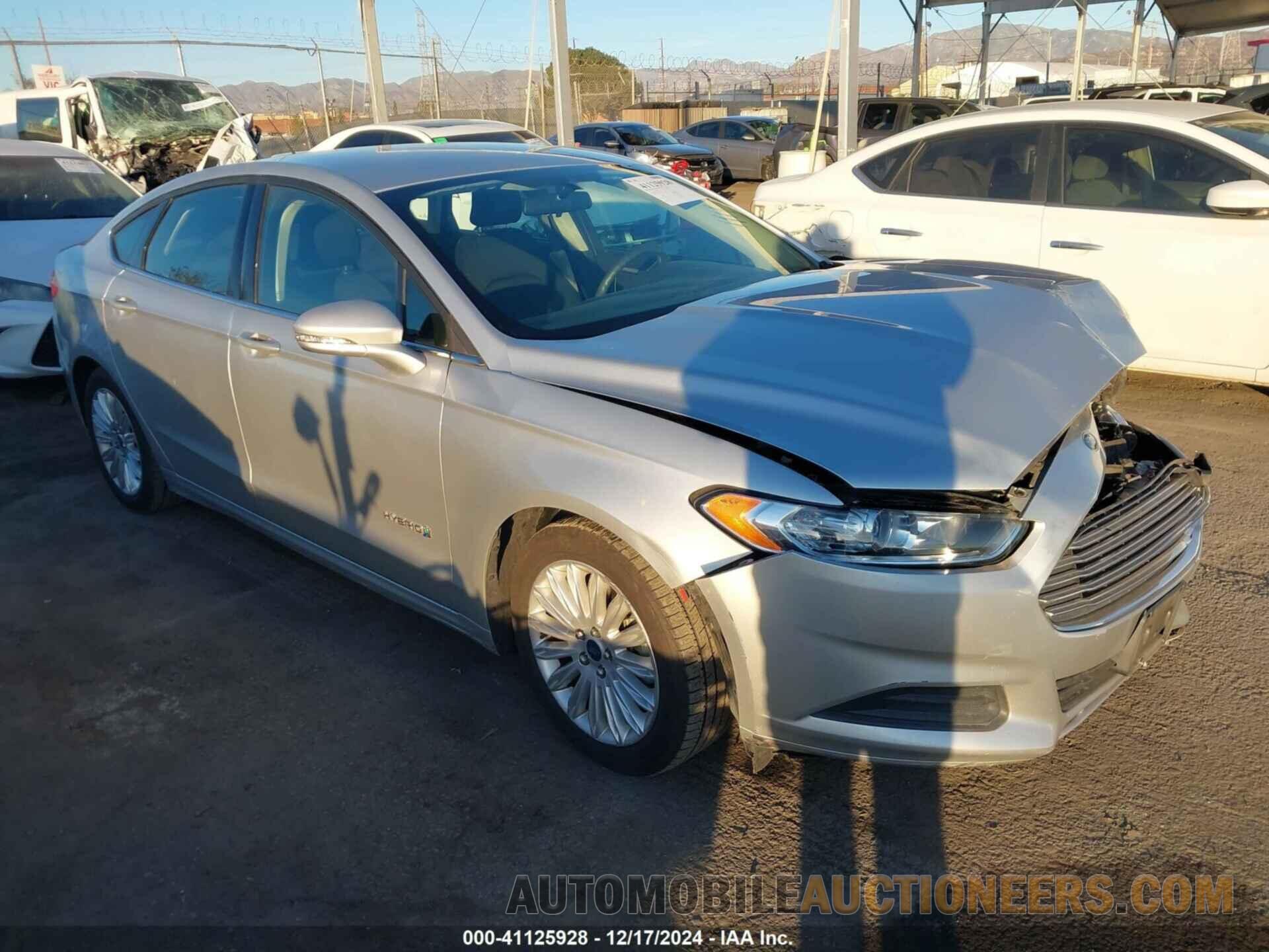 3FA6P0LU6FR266447 FORD FUSION HYBRID 2015