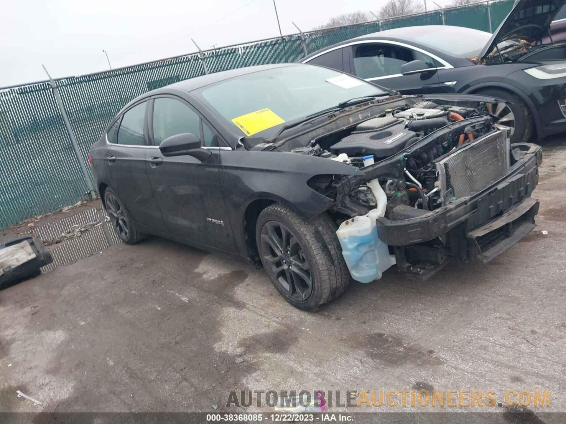 3FA6P0LU6JR124883 FORD FUSION HYBRID 2018