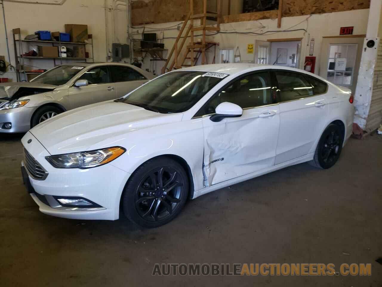 3FA6P0LU6JR204071 FORD FUSION 2018