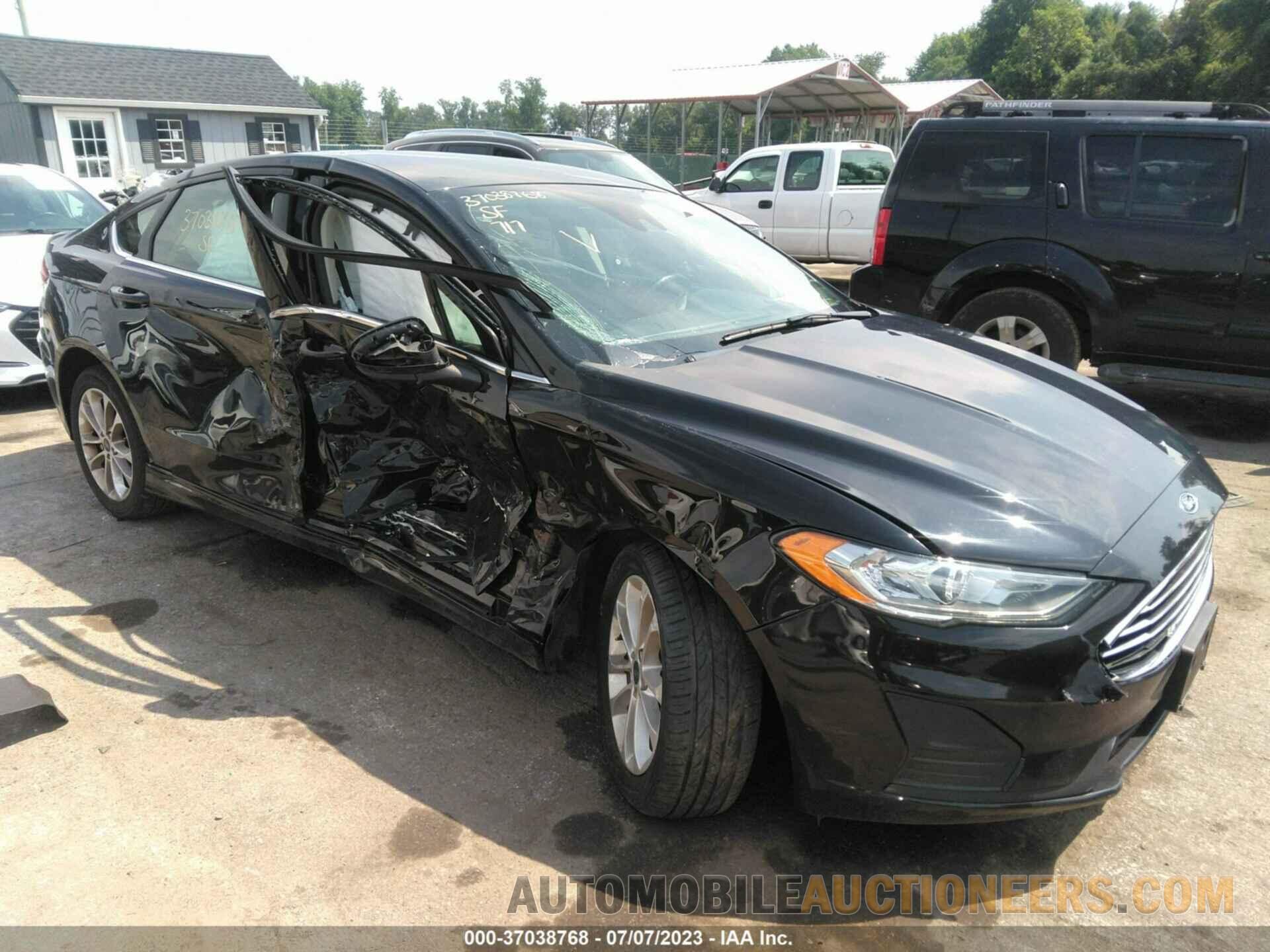 3FA6P0LU6KR131110 FORD FUSION HYBRID 2019