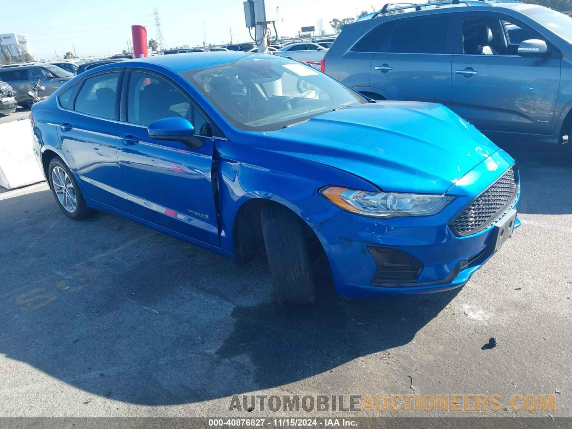 3FA6P0LU6KR143919 FORD FUSION HYBRID 2019