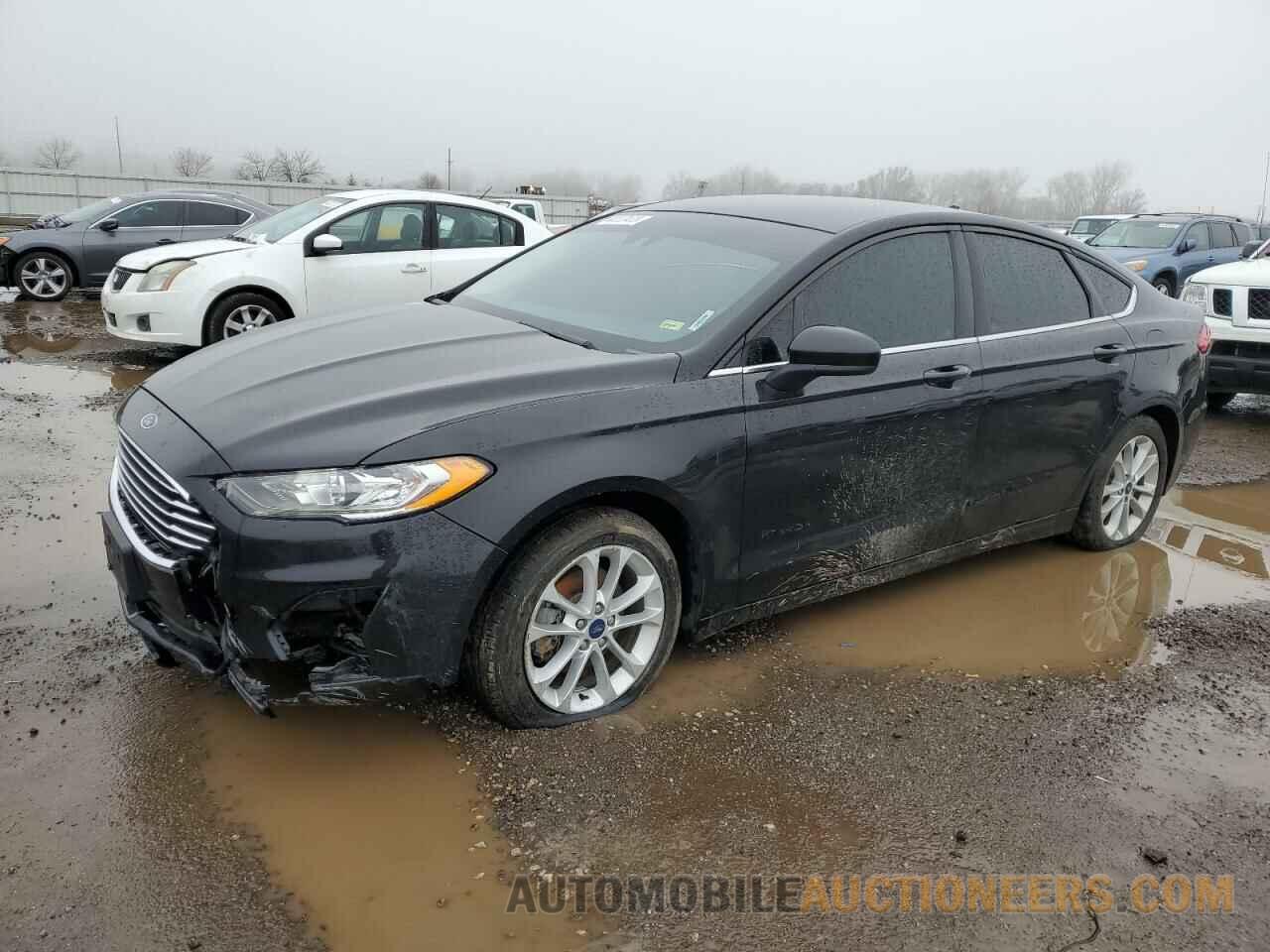 3FA6P0LU6KR152443 FORD FUSION 2019