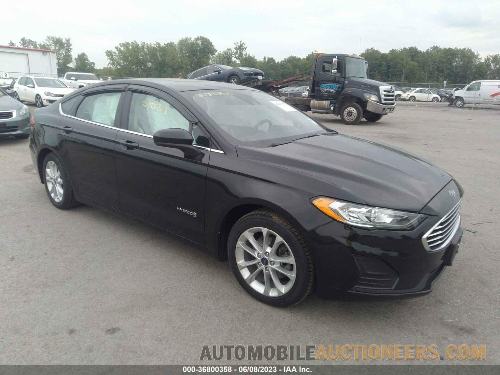 3FA6P0LU6KR180095 FORD FUSION HYBRID 2019