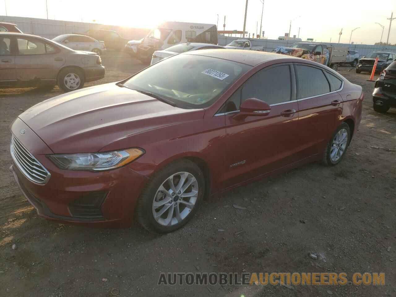 3FA6P0LU6KR187872 FORD FUSION 2019