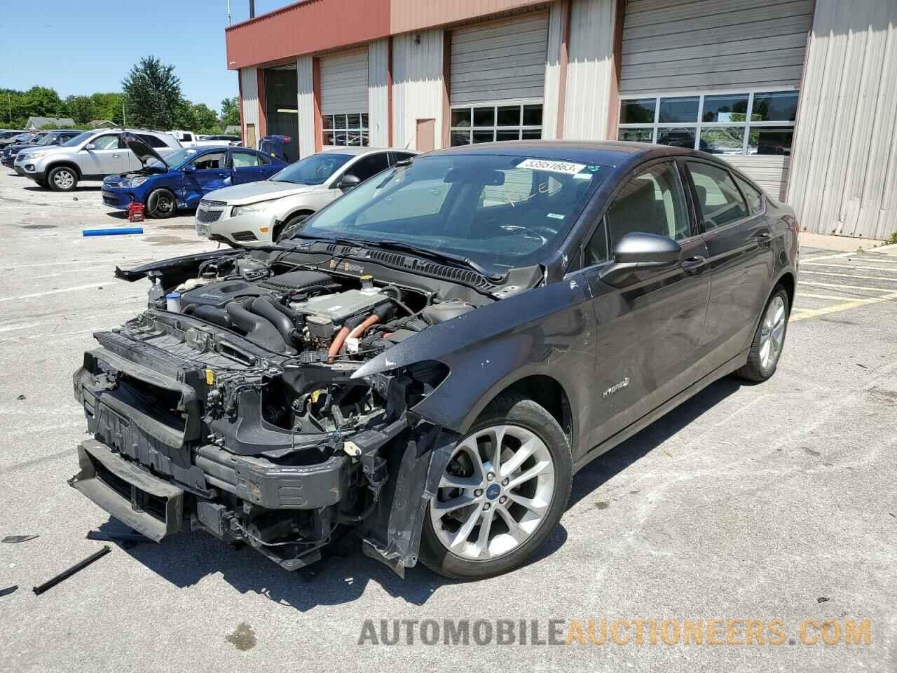 3FA6P0LU6KR225021 FORD FUSION 2019