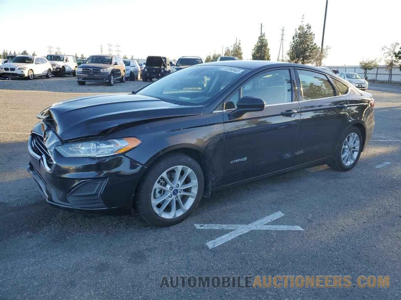 3FA6P0LU6KR255328 FORD FUSION 2019