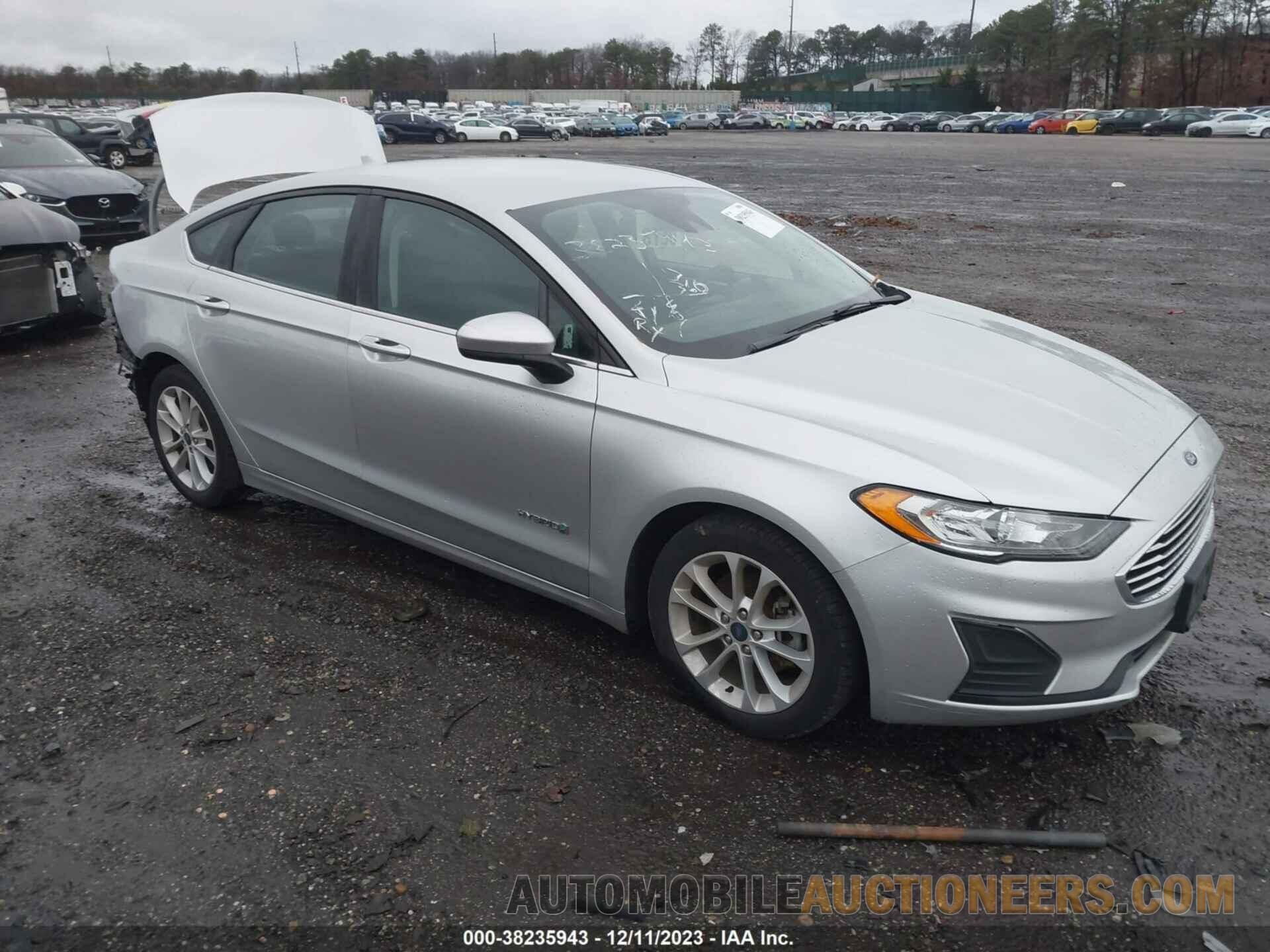 3FA6P0LU6KR257693 FORD FUSION 2019