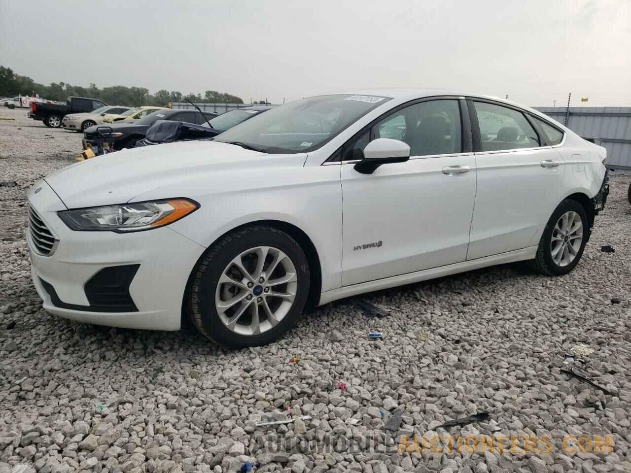 3FA6P0LU6KR263302 FORD FUSION 2019