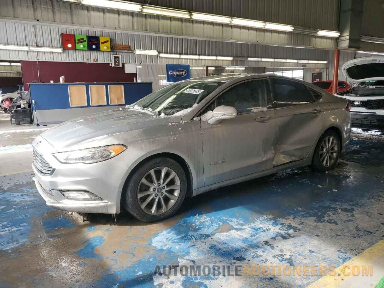 3FA6P0LU7HR122084 FORD FUSION 2017