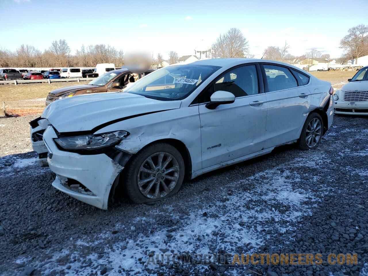 3FA6P0LU7HR344429 FORD FUSION 2017