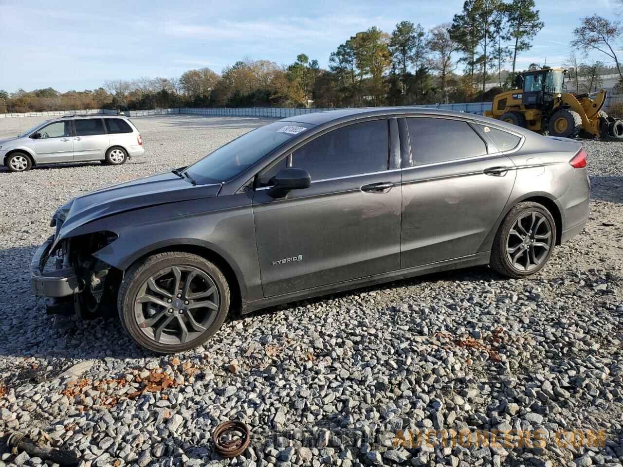 3FA6P0LU7JR165099 FORD FUSION 2018