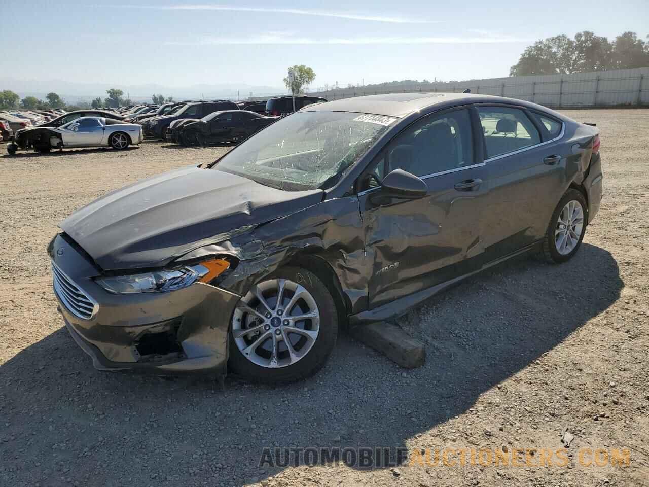 3FA6P0LU7KR110217 FORD FUSION 2019