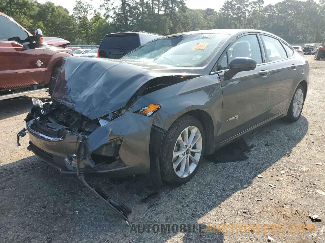 3FA6P0LU7KR110296 FORD FUSION 2019