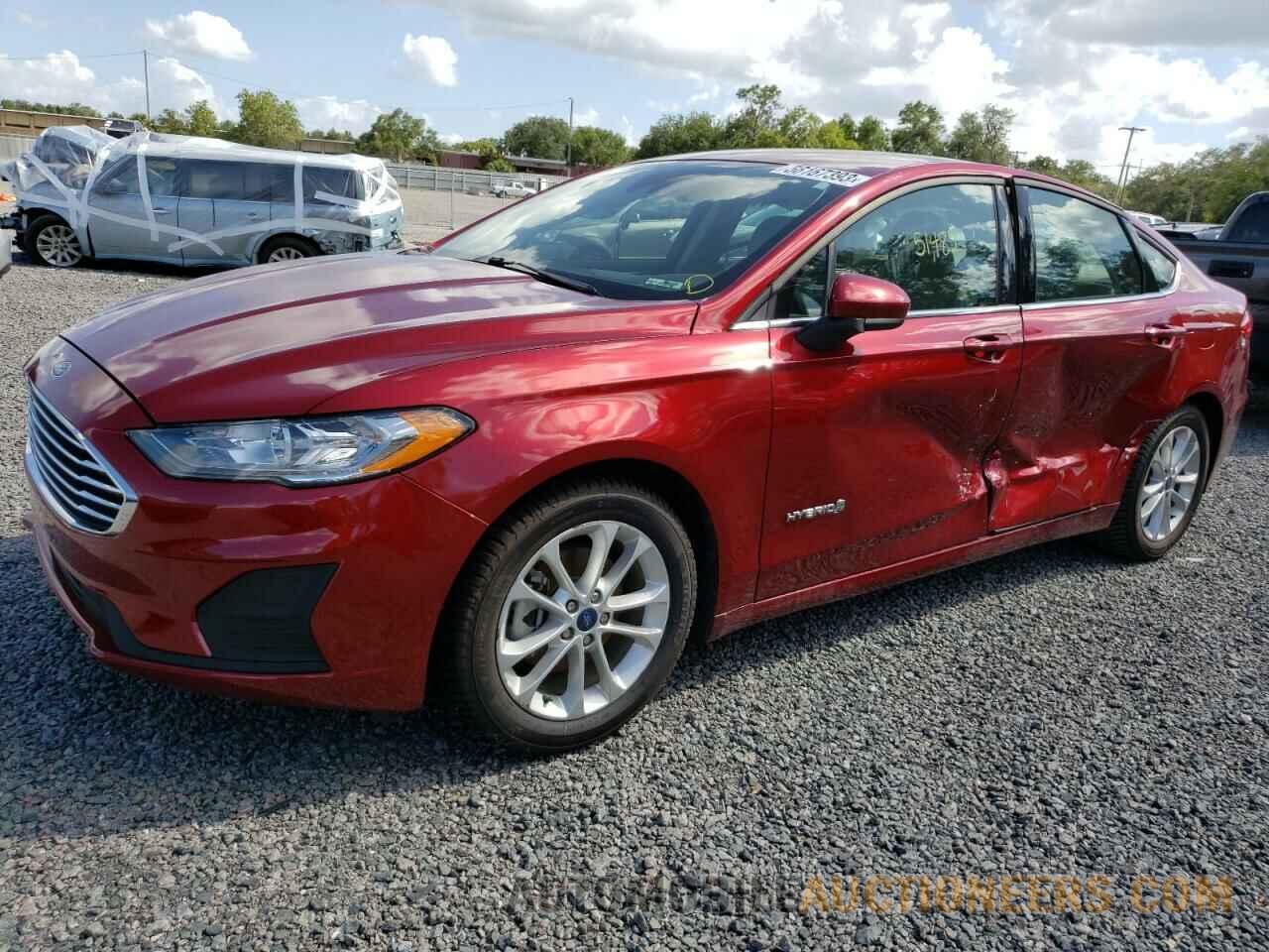 3FA6P0LU7KR124621 FORD FUSION 2019