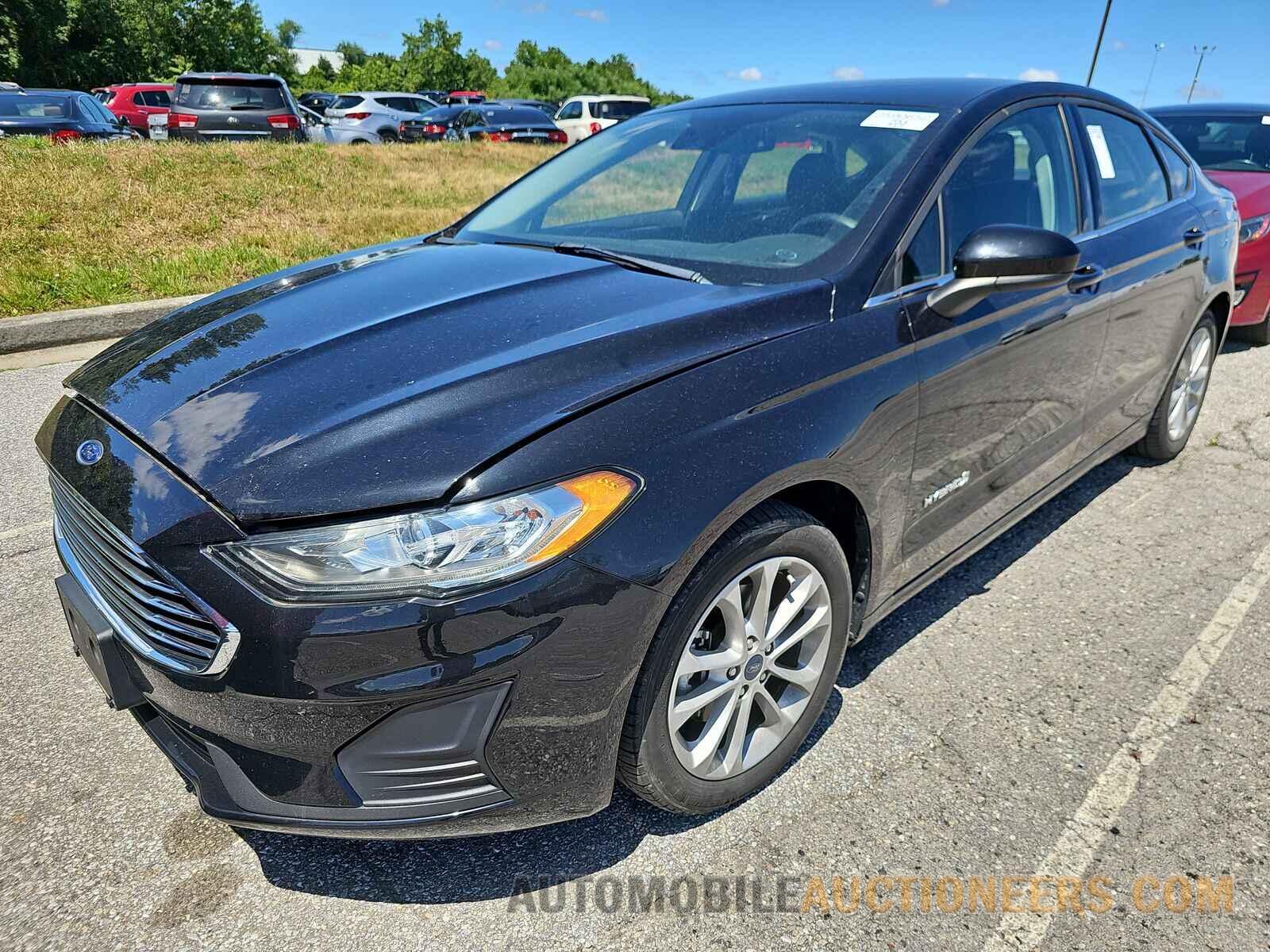 3FA6P0LU7KR128488 Ford Fusion Hybrid 2019