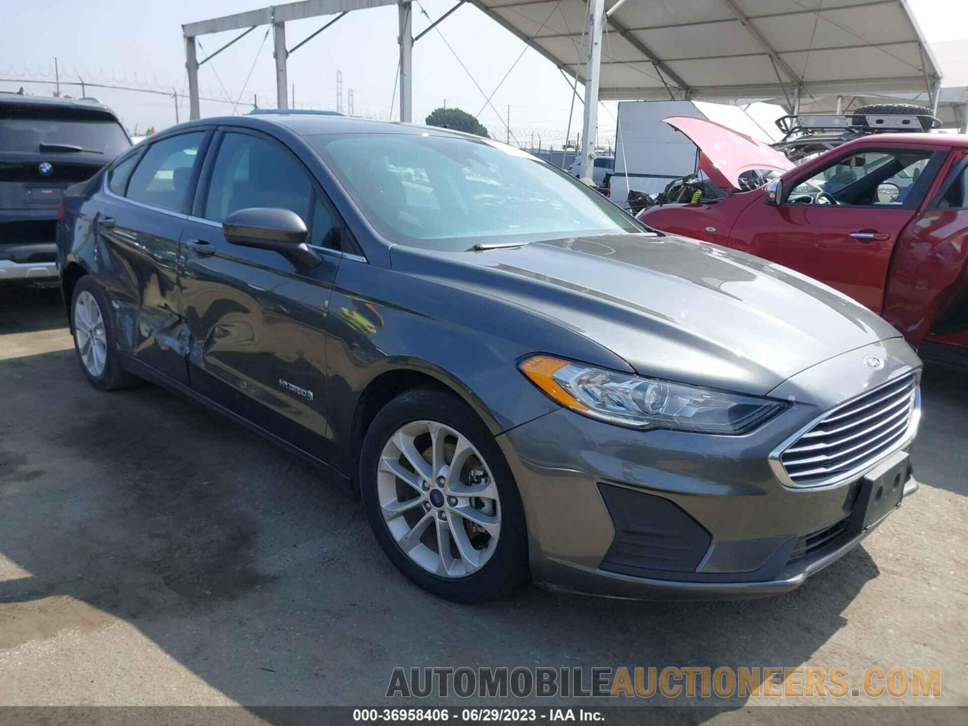 3FA6P0LU7KR176136 FORD FUSION HYBRID 2019