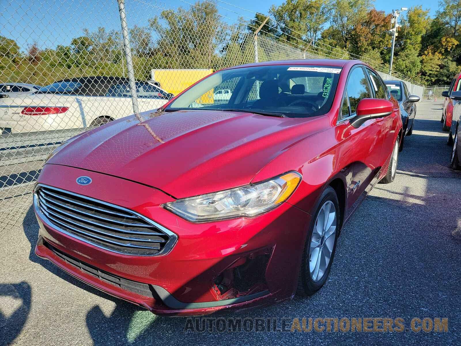 3FA6P0LU7KR220491 Ford Fusion Hybrid 2019