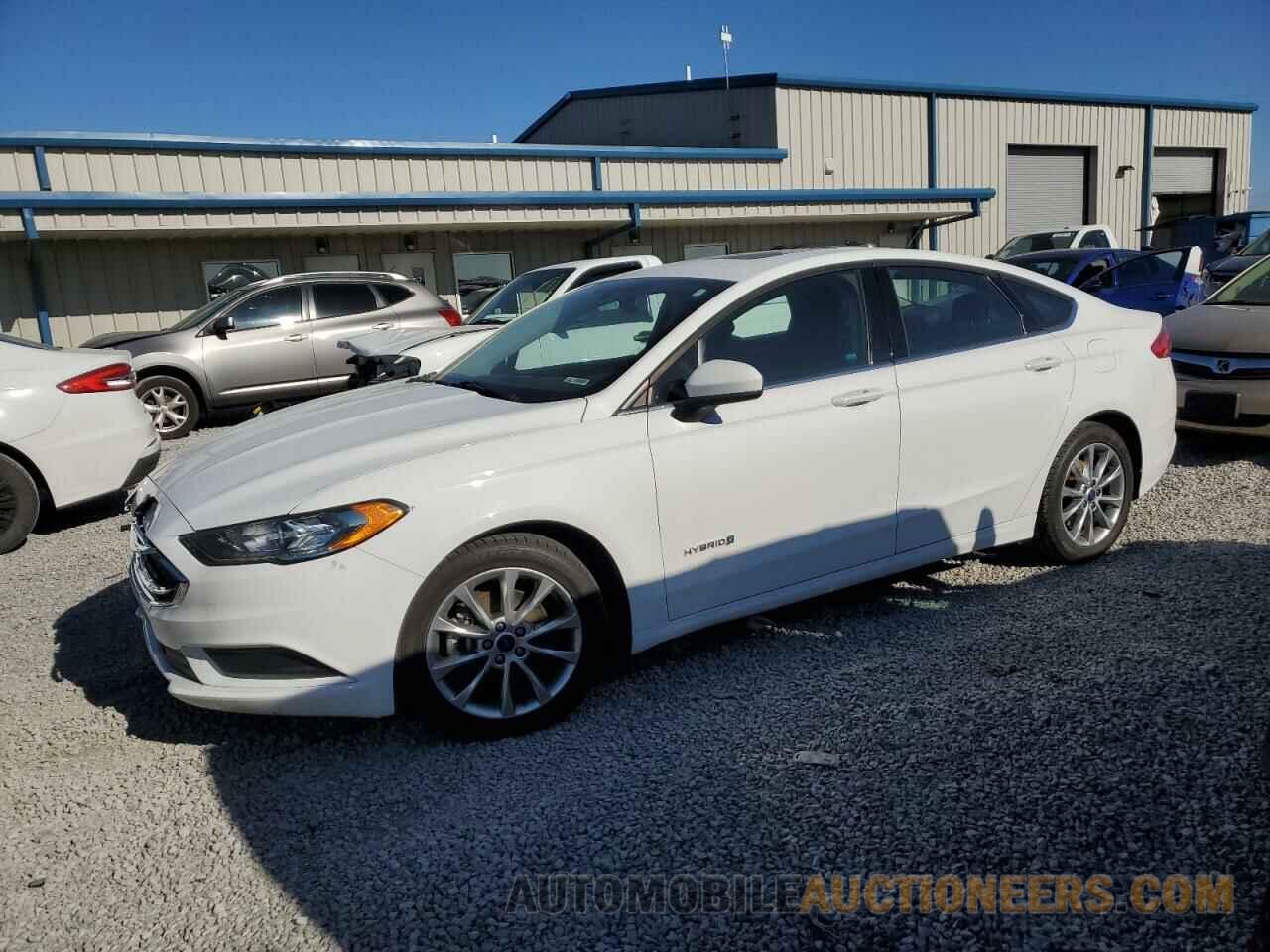 3FA6P0LU8HR224087 FORD FUSION 2017