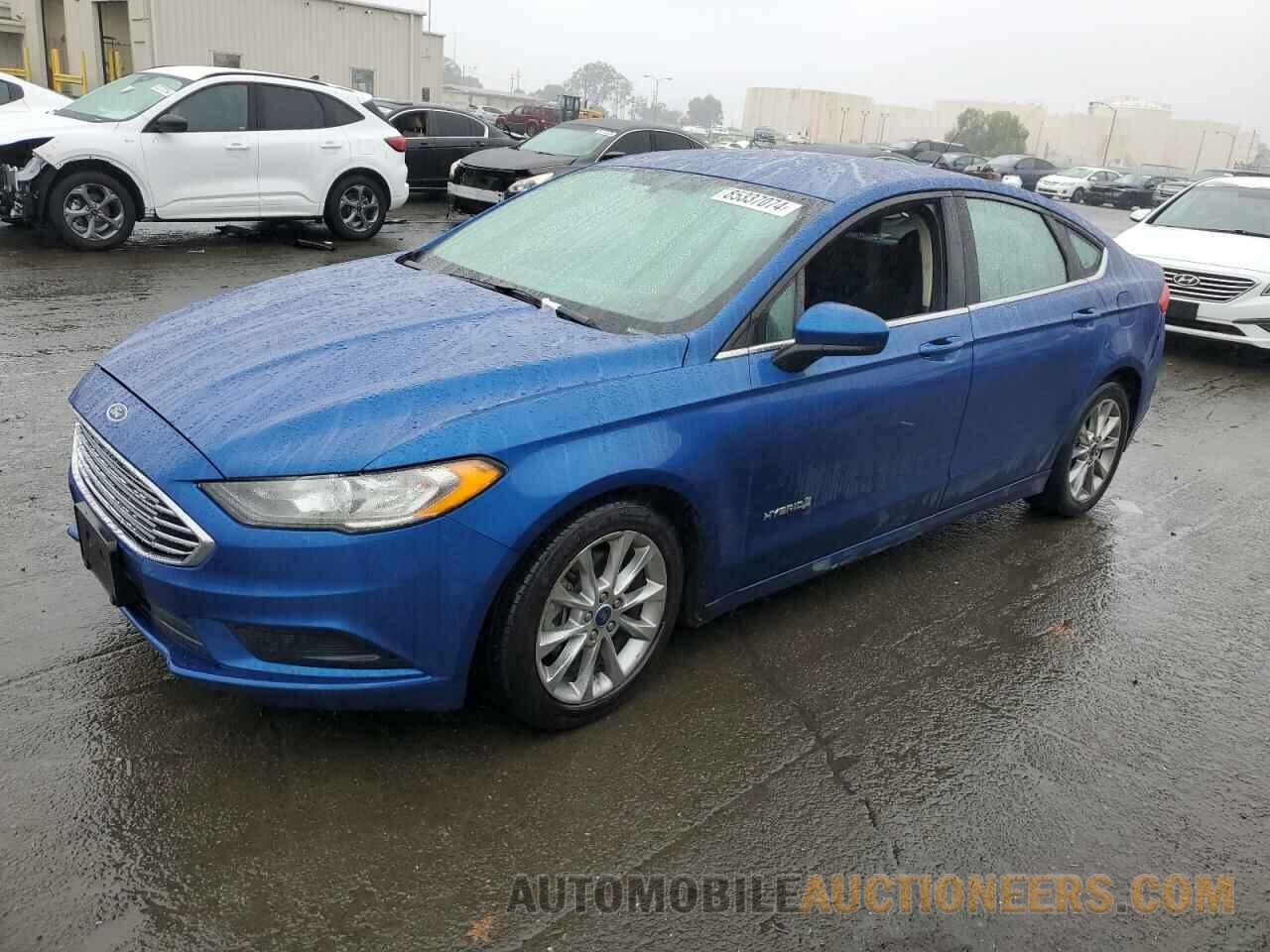 3FA6P0LU8HR323668 FORD FUSION 2017