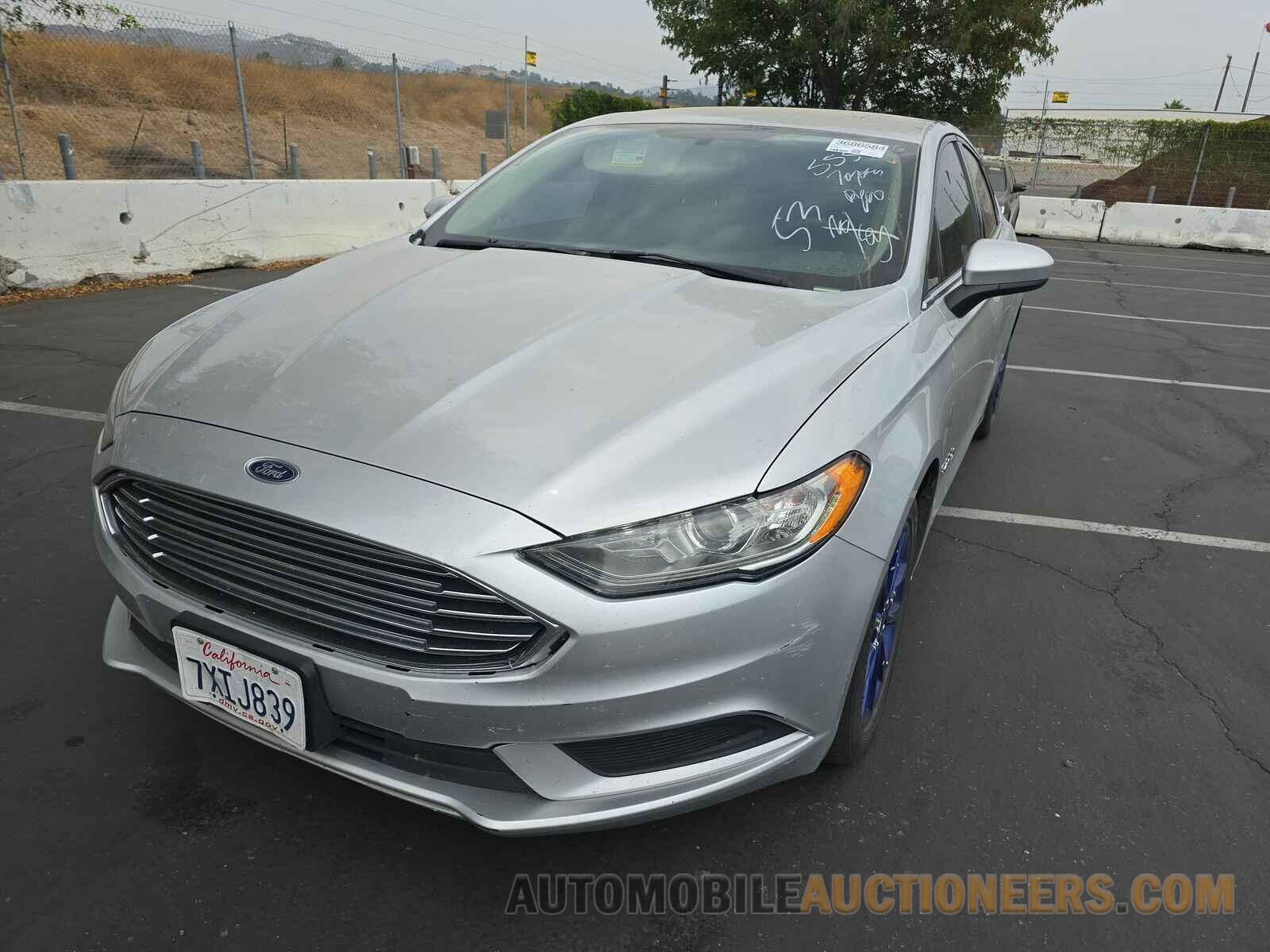 3FA6P0LU8HR355326 Ford Fusion Hybrid 2017