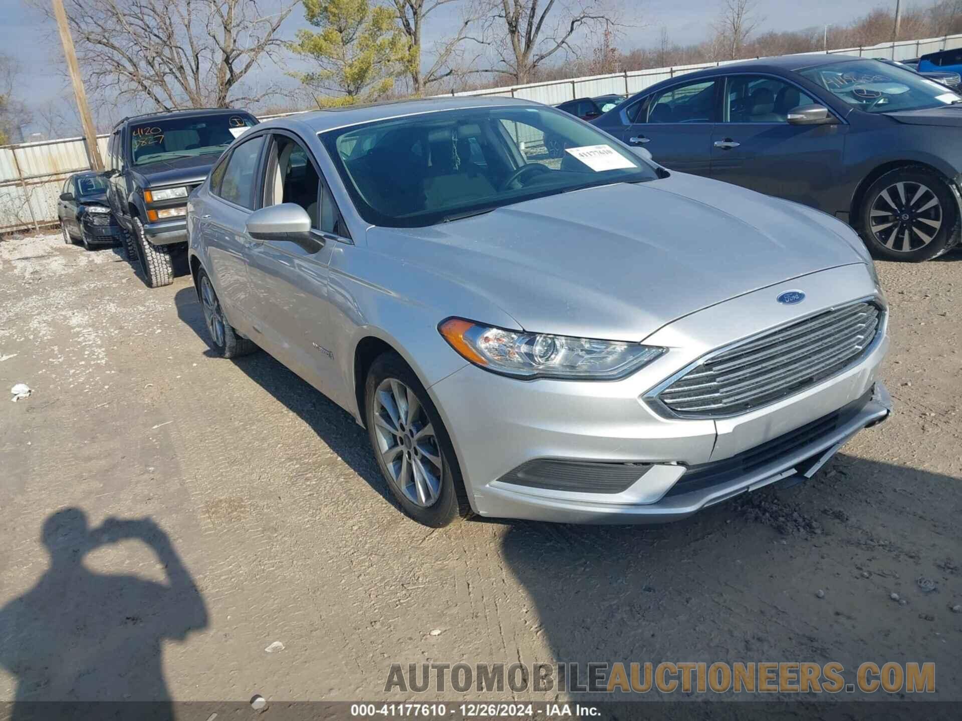 3FA6P0LU8HR374135 FORD FUSION HYBRID 2017