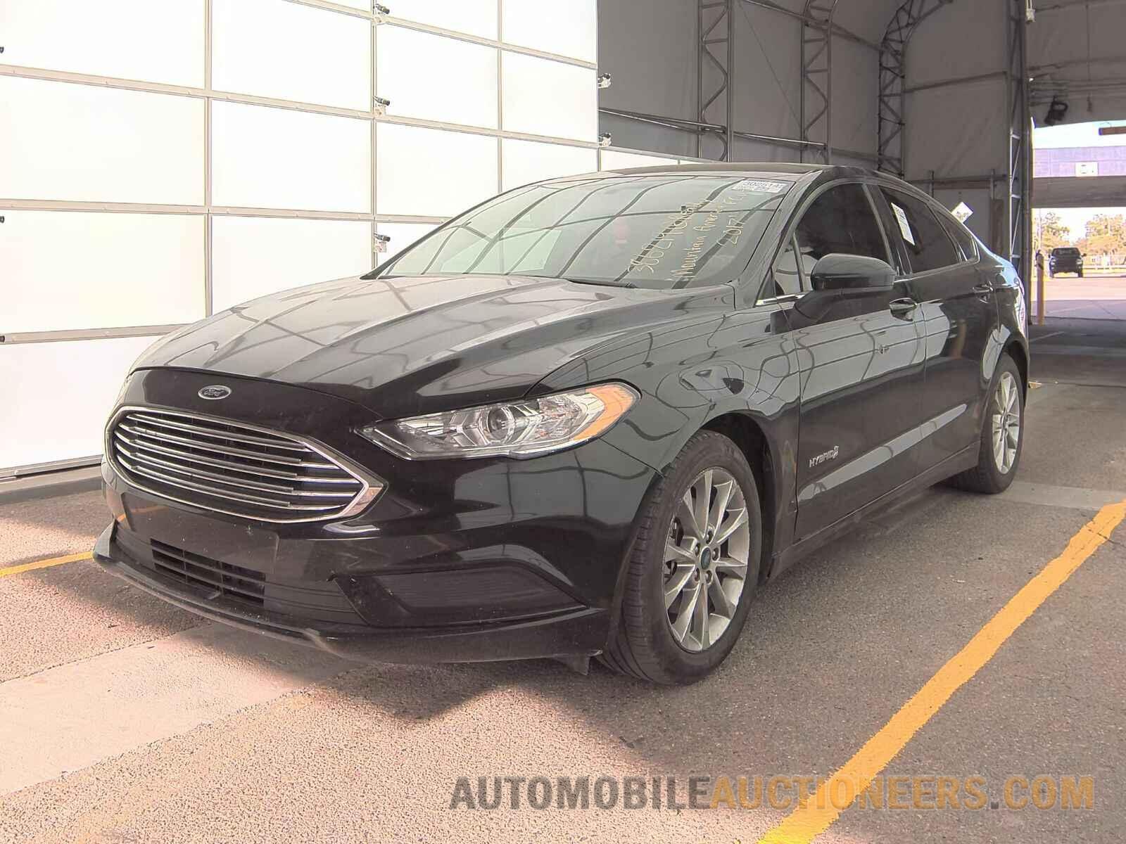 3FA6P0LU8HR386219 Ford Fusion Hybrid 2017