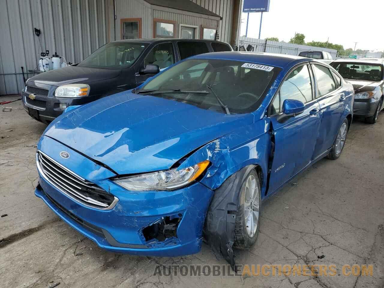 3FA6P0LU8KR131433 FORD FUSION 2019