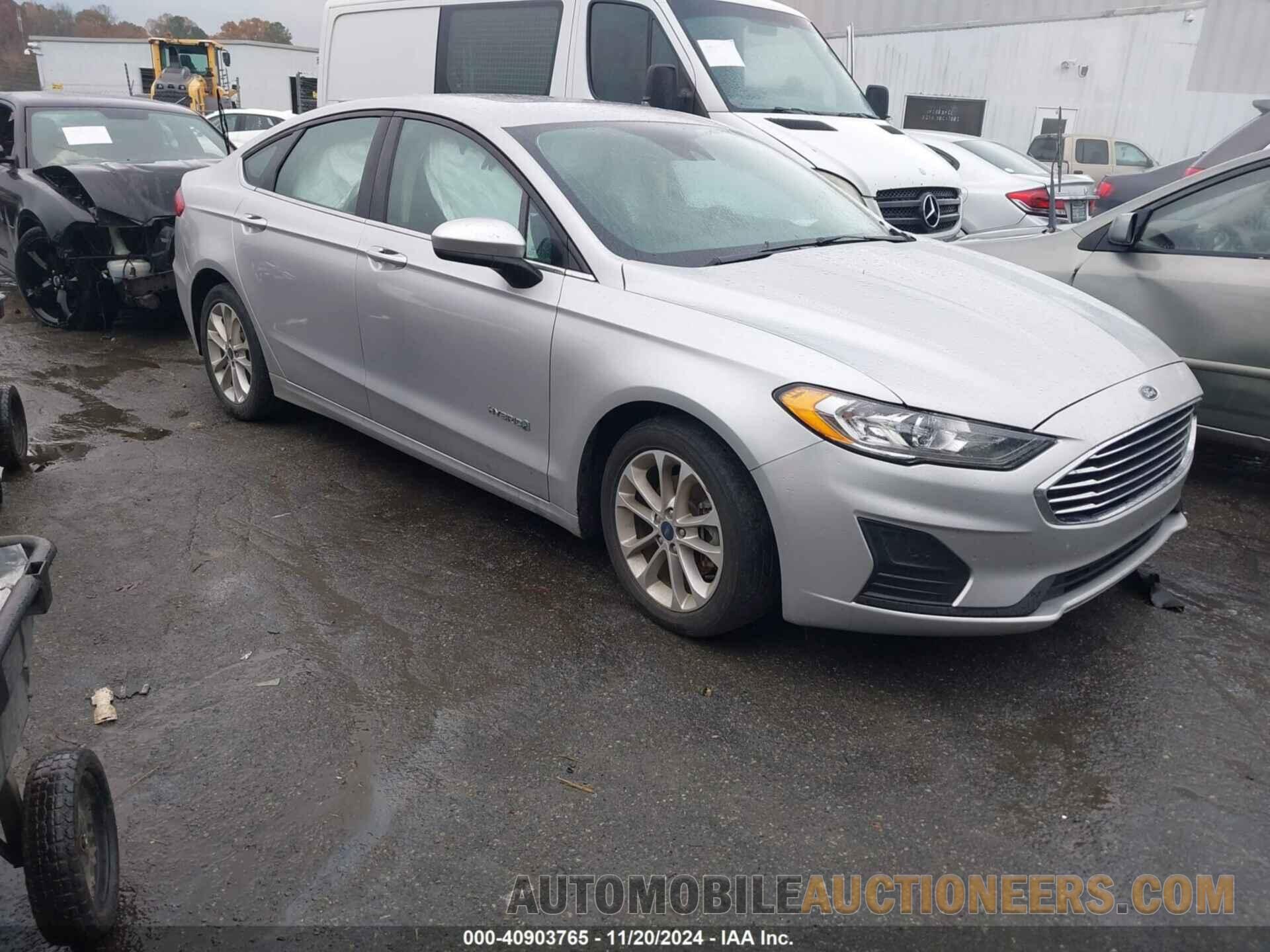 3FA6P0LU8KR180566 FORD FUSION HYBRID 2019