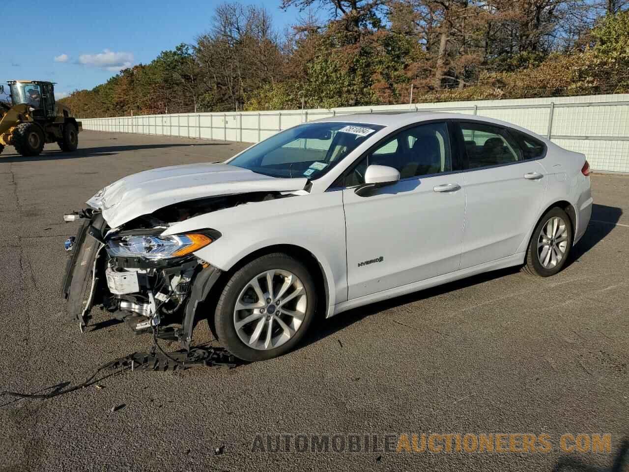 3FA6P0LU8KR192040 FORD FUSION 2019