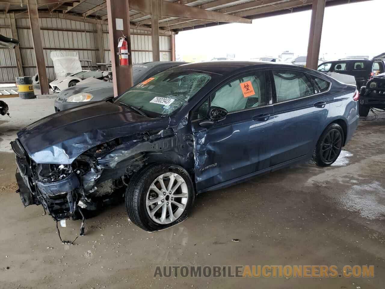 3FA6P0LU8KR196623 FORD FUSION 2019