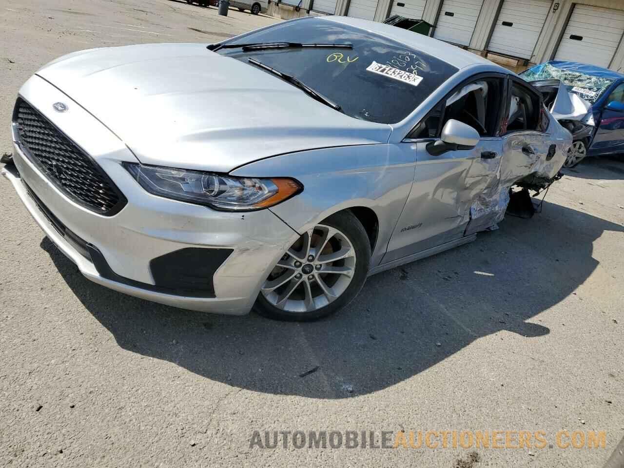 3FA6P0LU8KR221438 FORD FUSION 2019