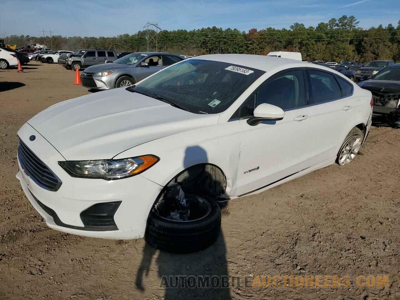 3FA6P0LU8KR242483 FORD FUSION 2019