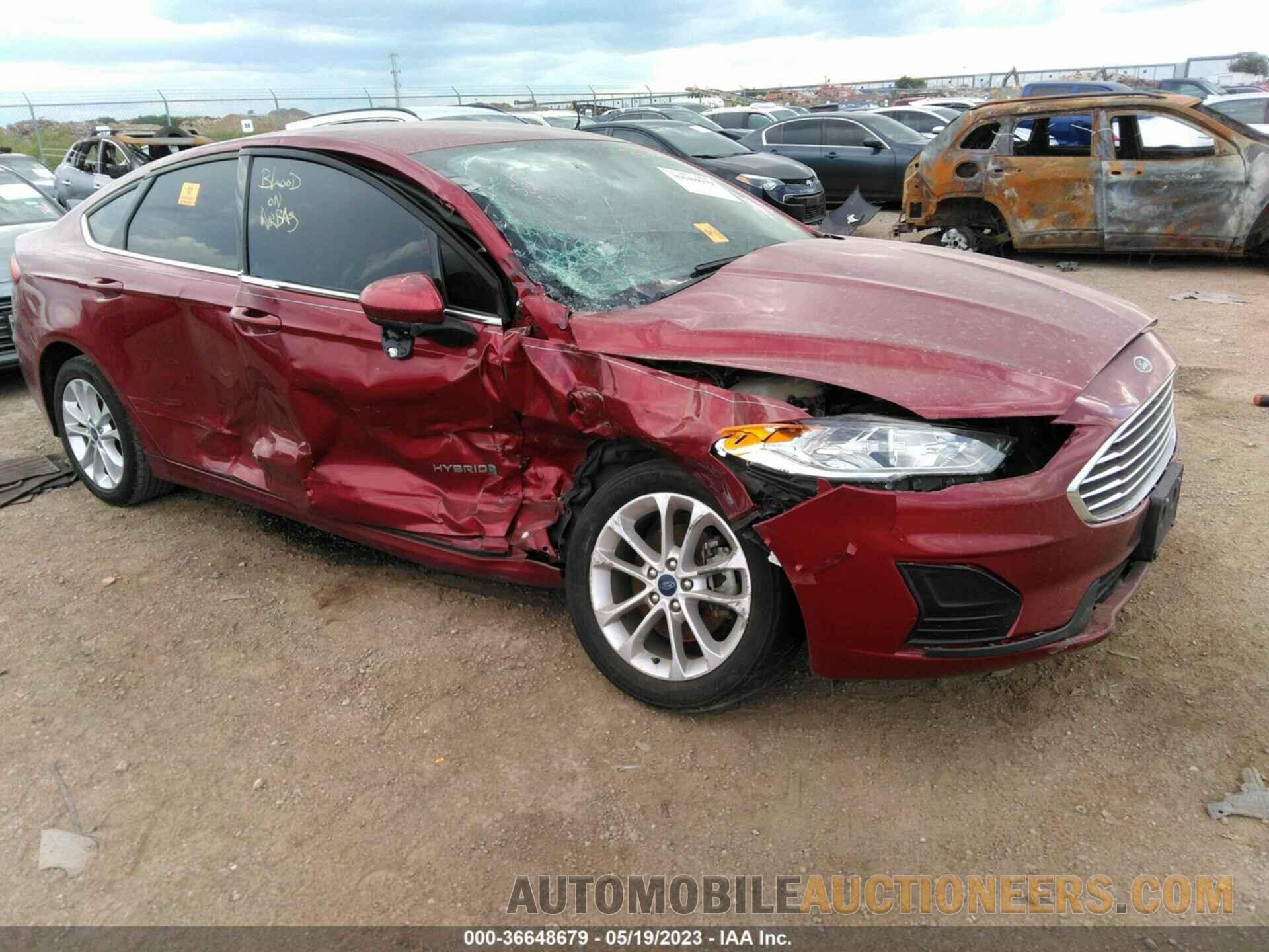 3FA6P0LU8KR256786 FORD FUSION HYBRID 2019