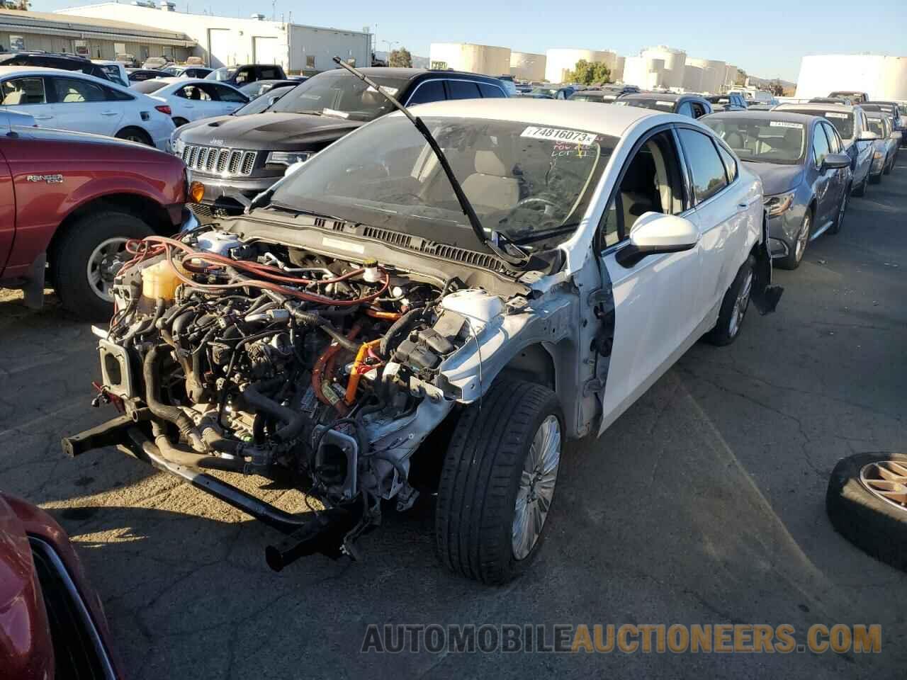 3FA6P0LU8KR261714 FORD FUSION 2019