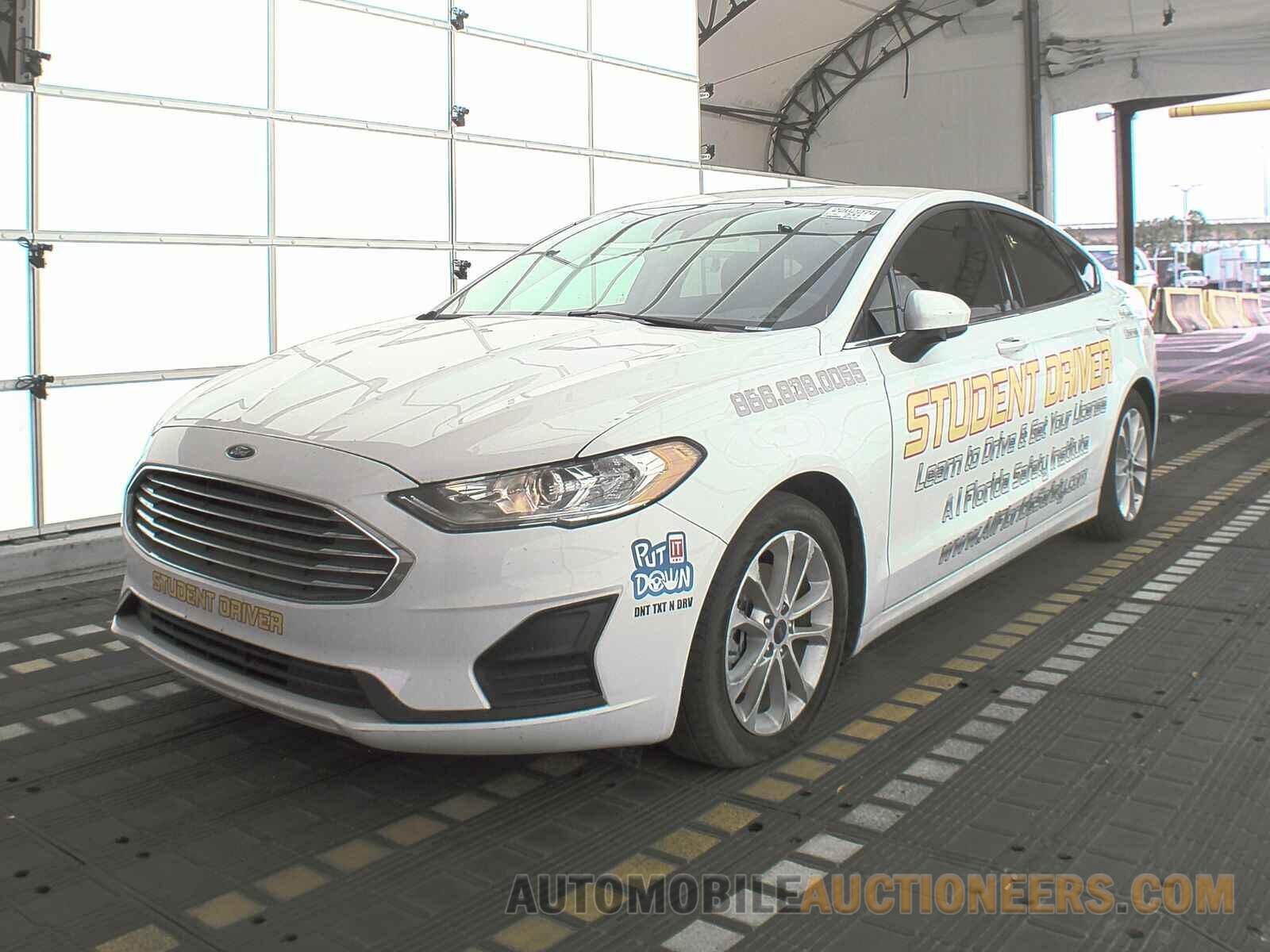 3FA6P0LU8LR236202 Ford Fusion Hybrid 2020