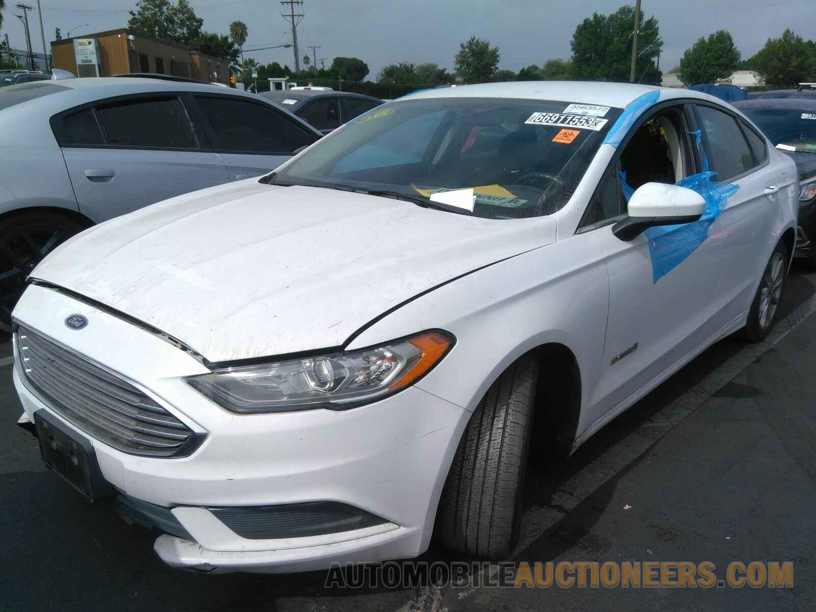 3FA6P0LU9HR344464 Ford Fusion Hybrid 2017