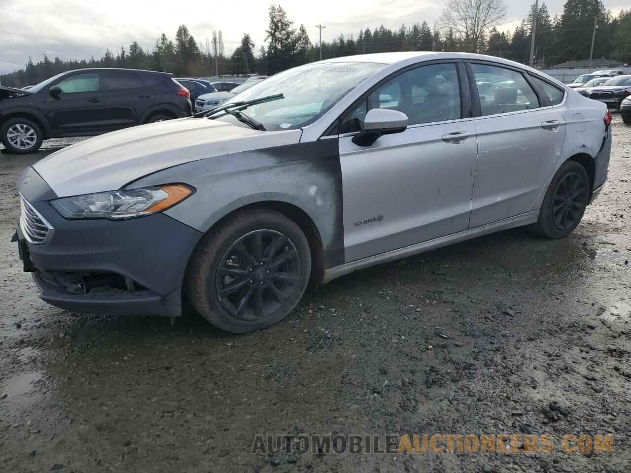 3FA6P0LU9HR386133 FORD FUSION 2017