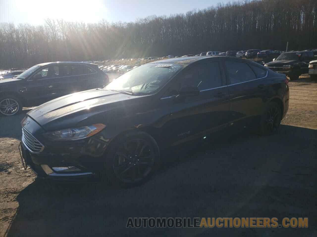 3FA6P0LU9JR151477 FORD FUSION 2018