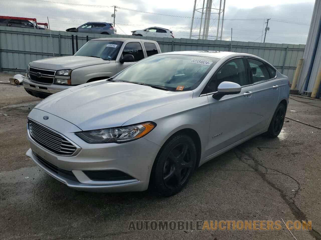 3FA6P0LU9JR242488 FORD FUSION 2018