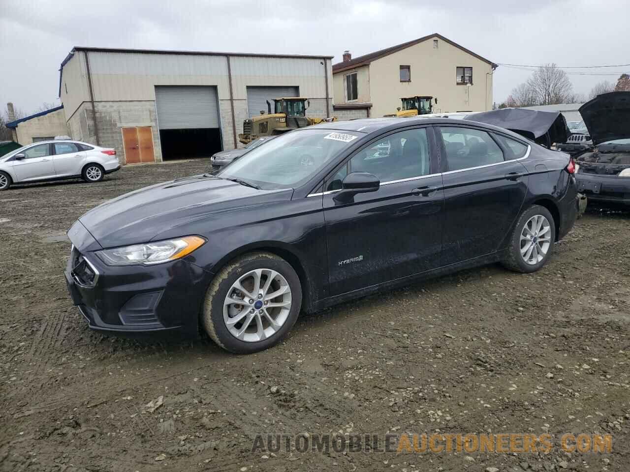 3FA6P0LU9KR125611 FORD FUSION 2019