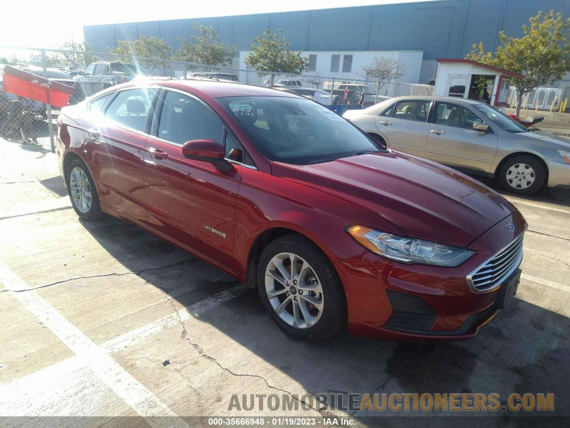 3FA6P0LU9KR177708 FORD FUSION HYBRID 2019