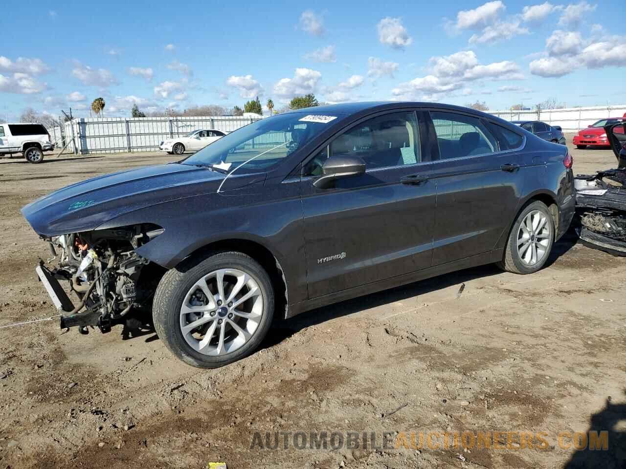 3FA6P0LU9KR201490 FORD FUSION 2019