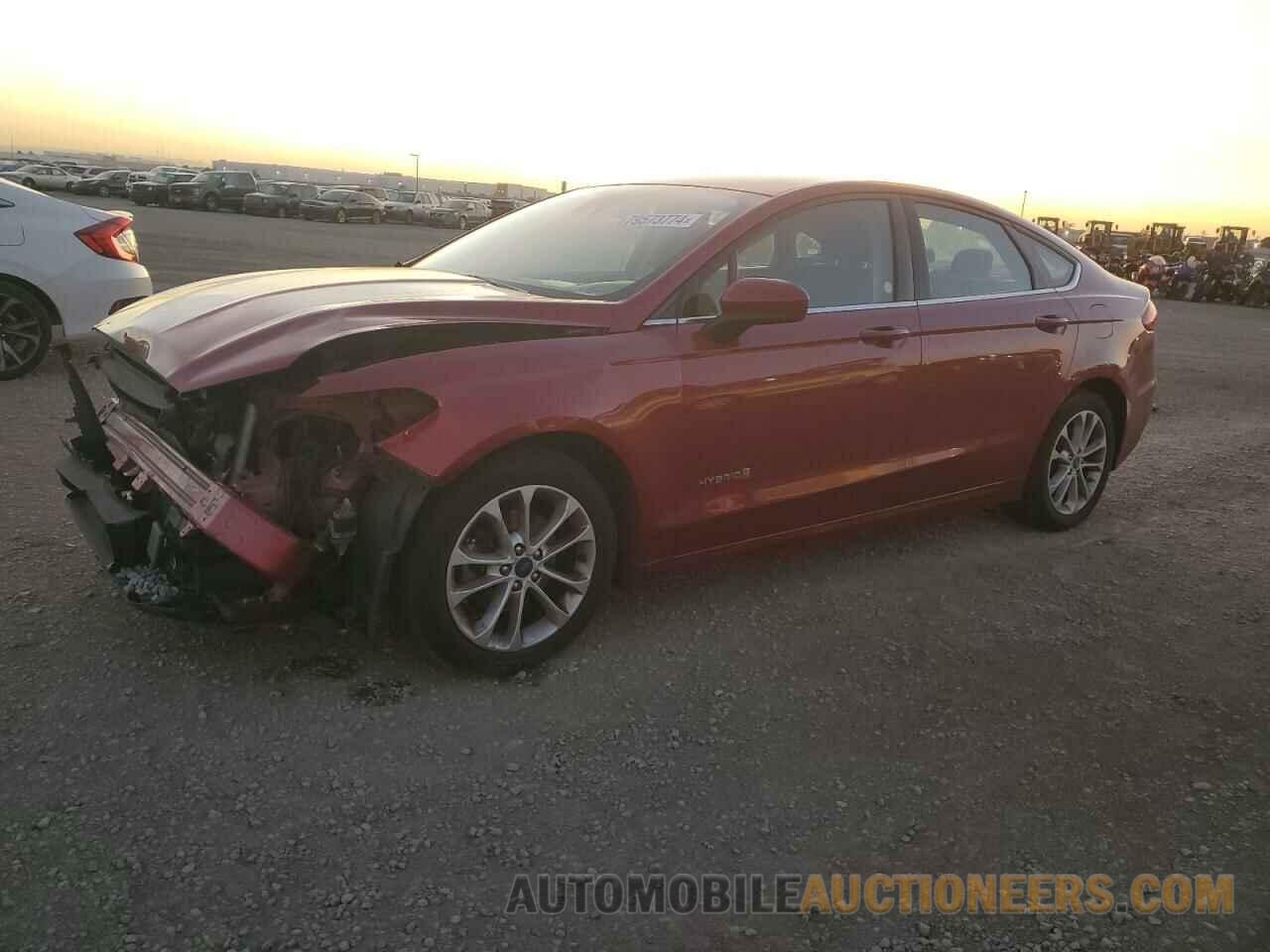 3FA6P0LU9KR221724 FORD FUSION 2019