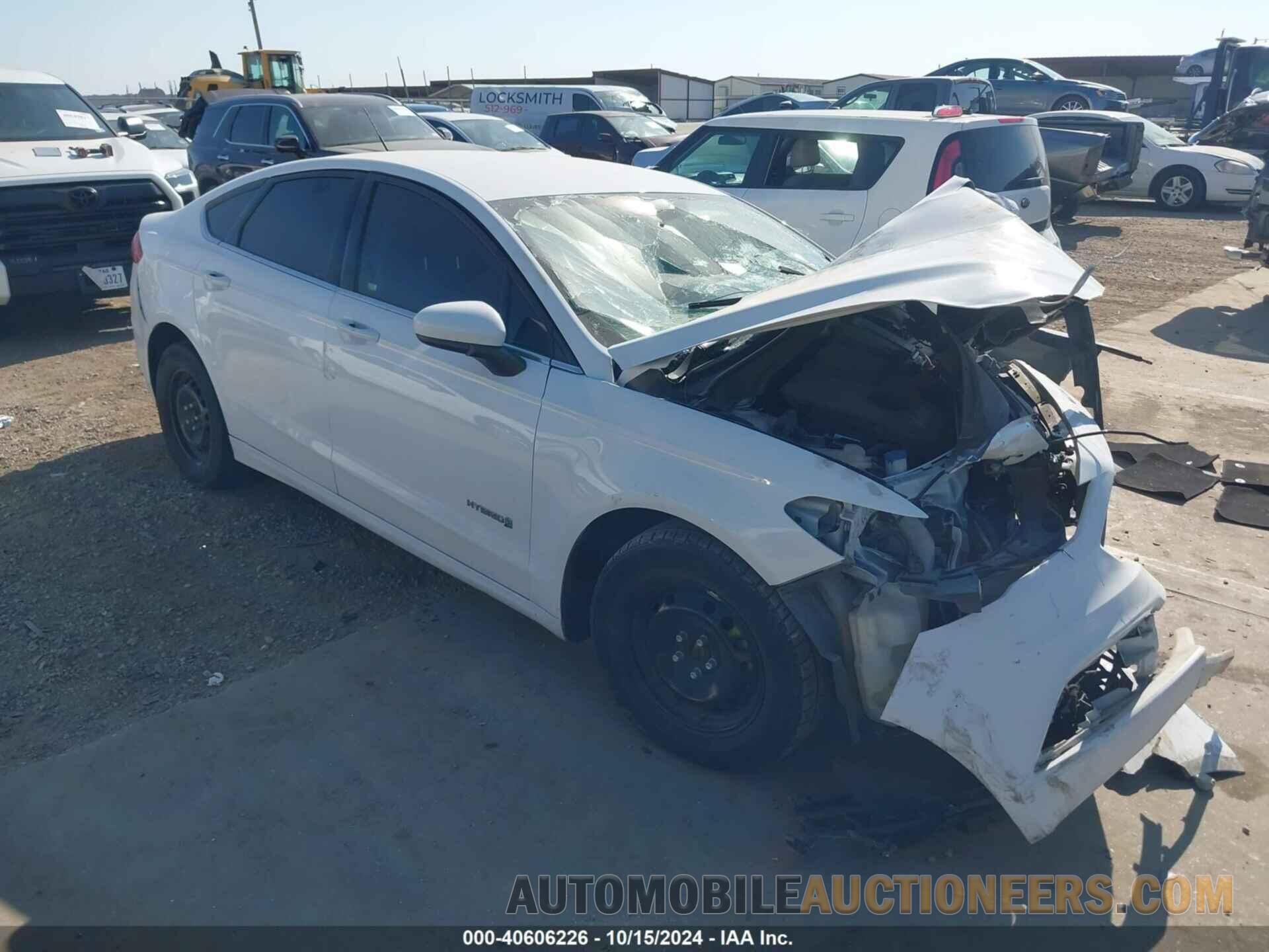 3FA6P0LUXHR323459 FORD FUSION HYBRID 2017